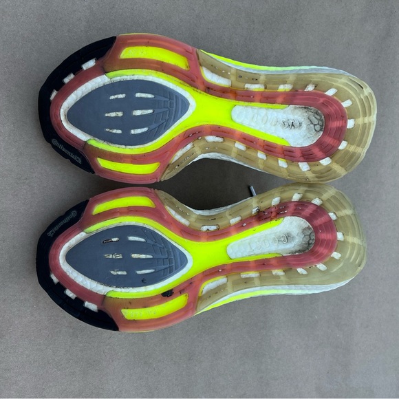 Adidas Ultraboost 21 Man Solar Green Neon White Black Yellow FY0377 Size 7.5 - Picture 14 of 15